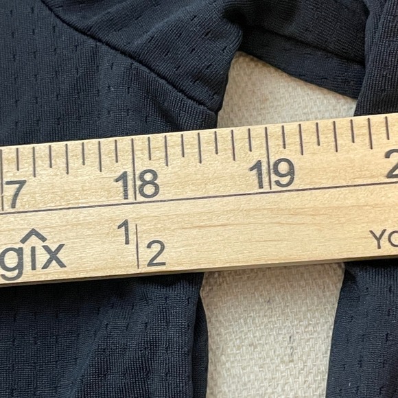 Mondetta Performance Luxury Black 1/4 Zip Long Sleeve Athletic Top Womens Medium - Picture 7 of 10